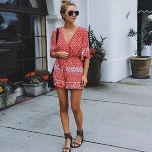 Lovers + Friends Red Floral Isabelle Romper S